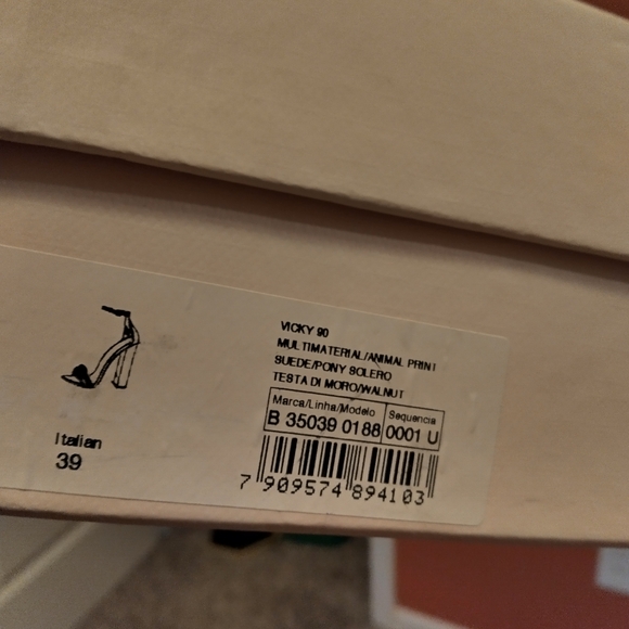 Size 9 Alexandre birman women shoes, brown color - Picture 1 of 4